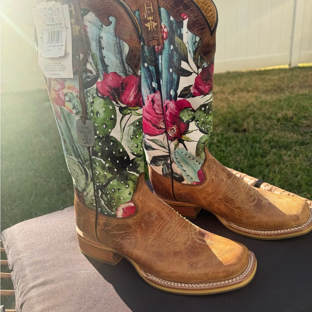 Tin Haul Women's 7.5 Cactus Boots NWT